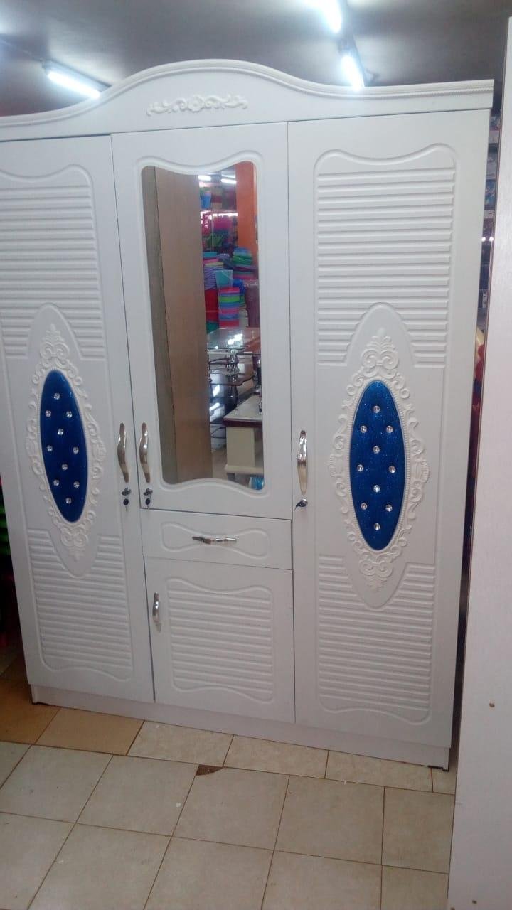 Nairobi 3-Door Wooden Wardrobe