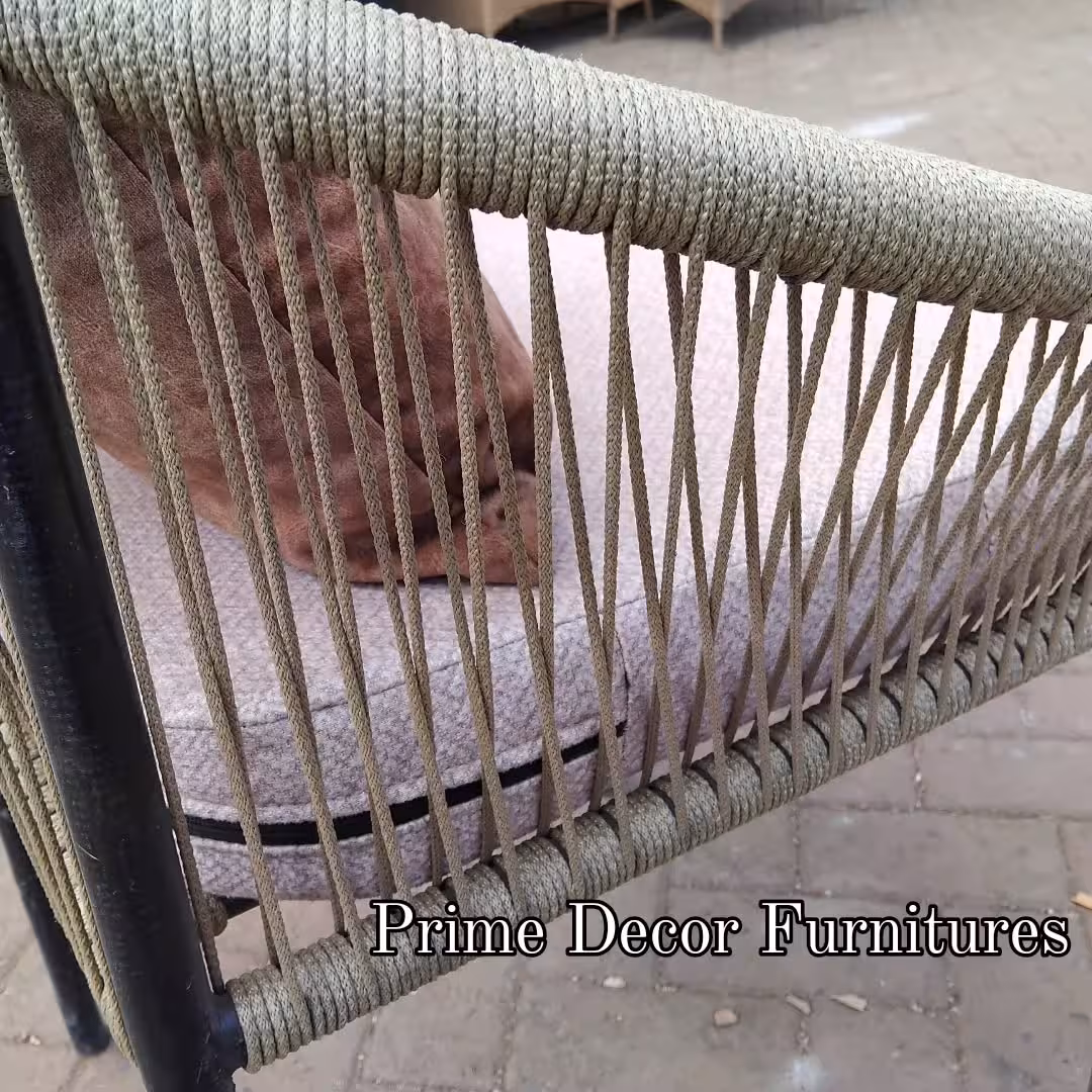 Cozy Rope Woven Indoor/Outdoor 4-Seater Set & Table