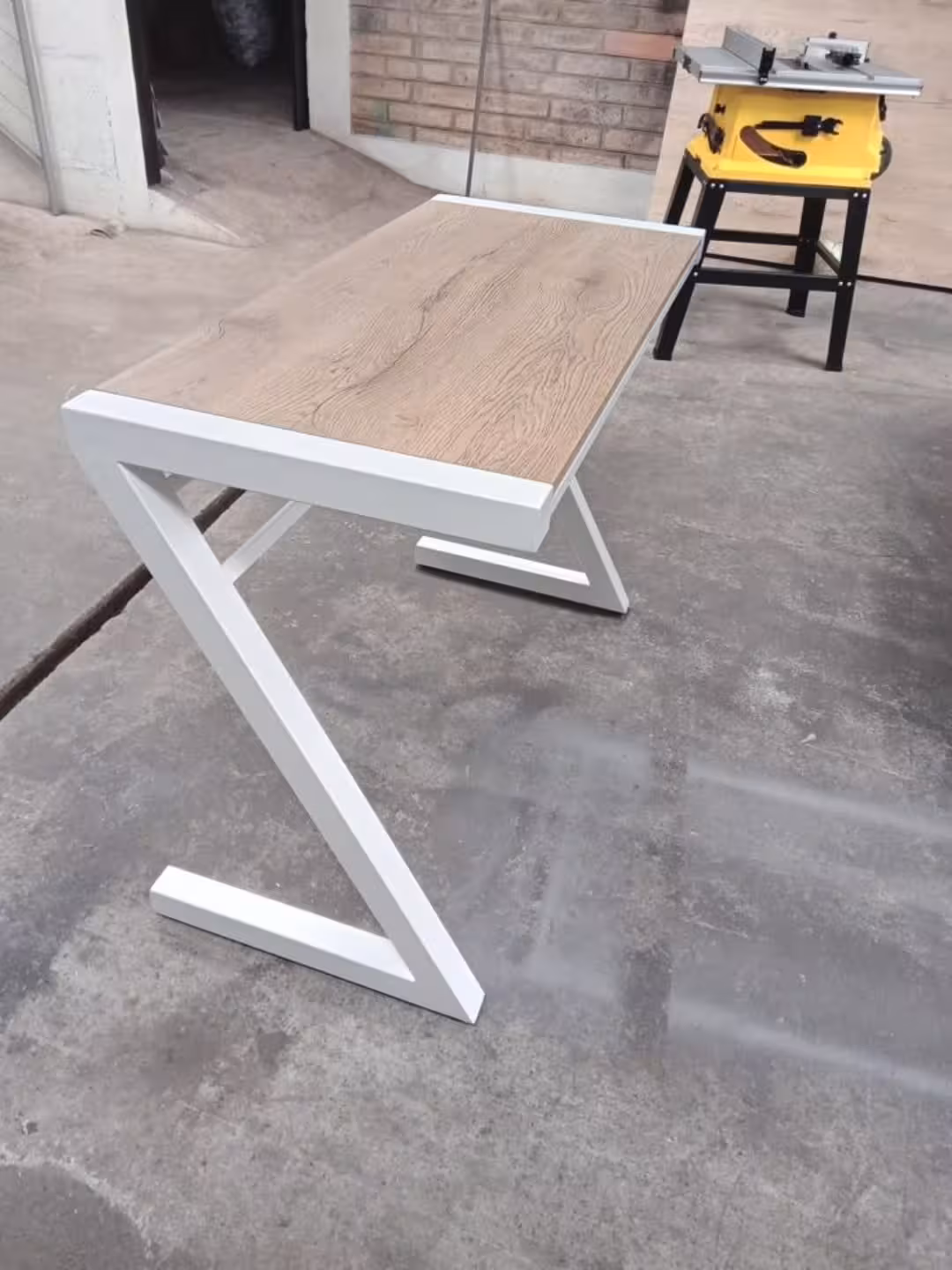 The Z-Axis Minimalist Studio Desk