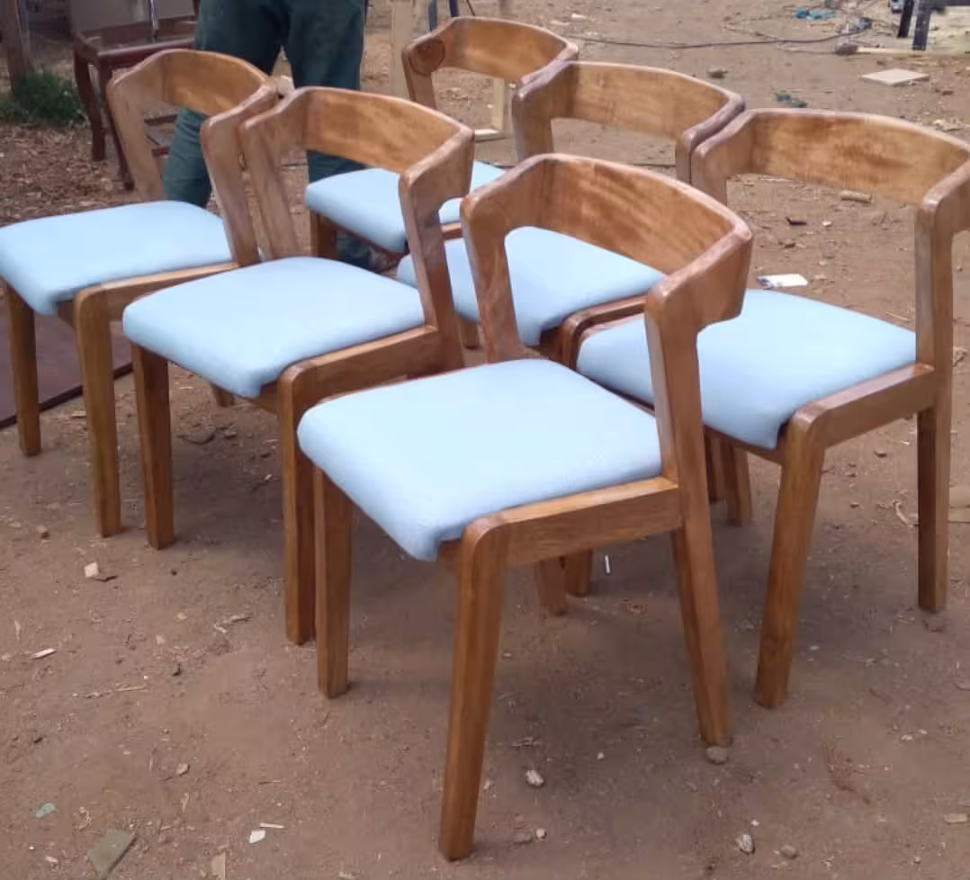 Horizon Curved Artisan Dining Chair