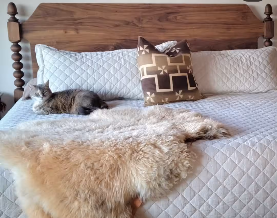 Somerset Heritage Rustic Bed Suite