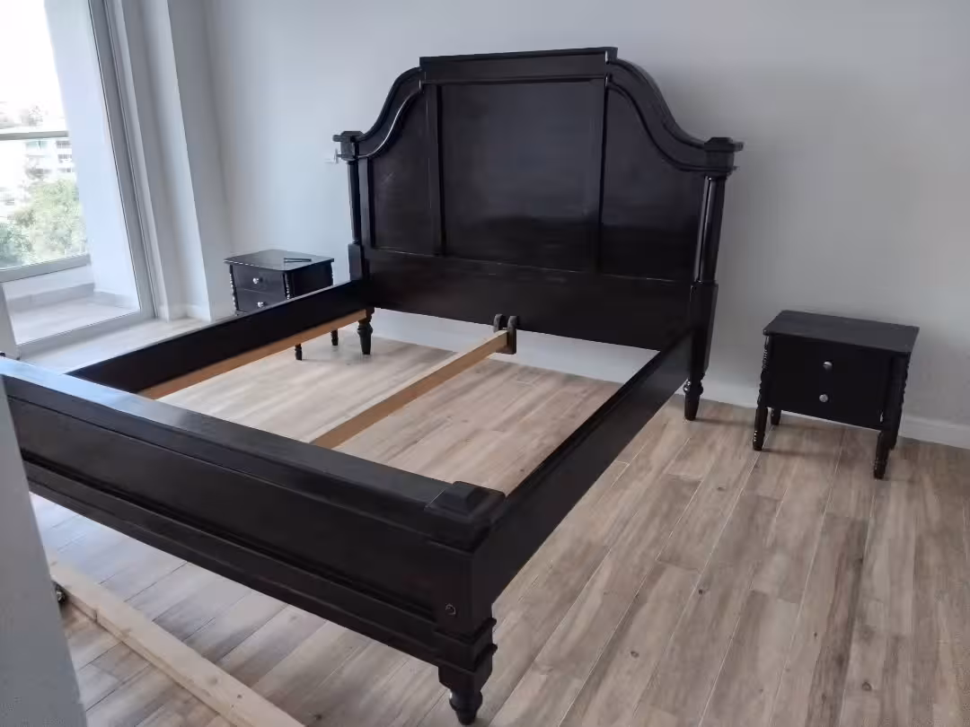 Royal Heritage 6x6 Bedroom Suite