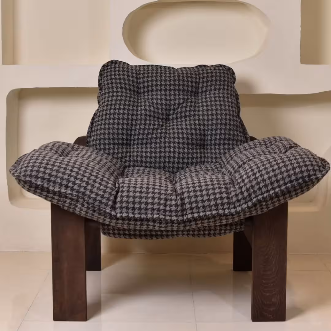 Plush Cloud Houndstooth Lounge Chair