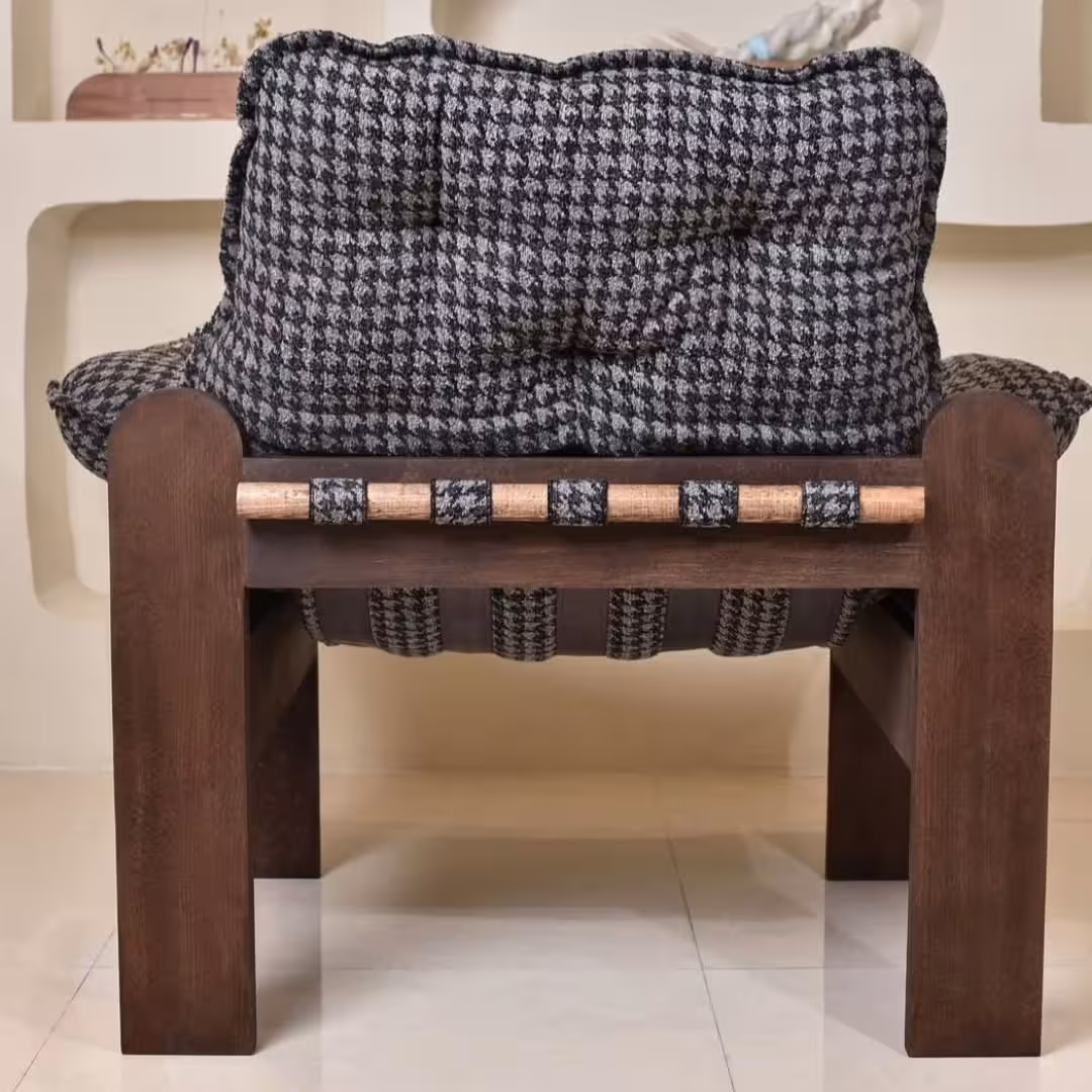Plush Cloud Houndstooth Lounge Chair