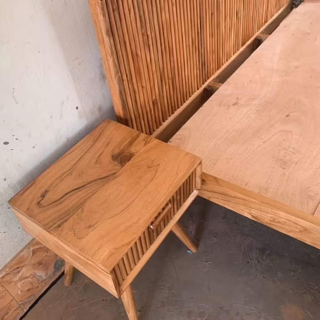 Eclipse Reeded Pine Platform Bed Suite