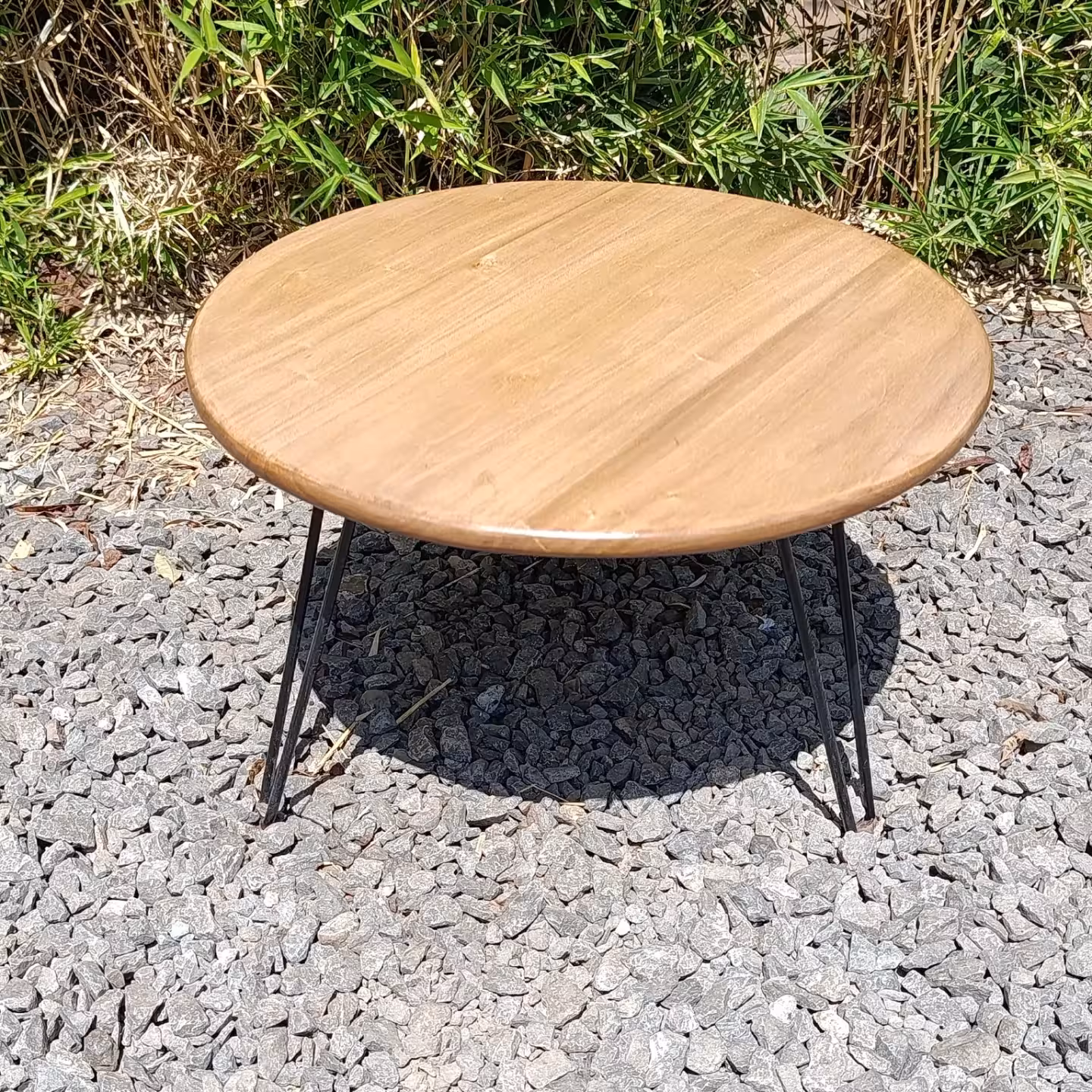 Arbor Round Hairpin Coffee Table